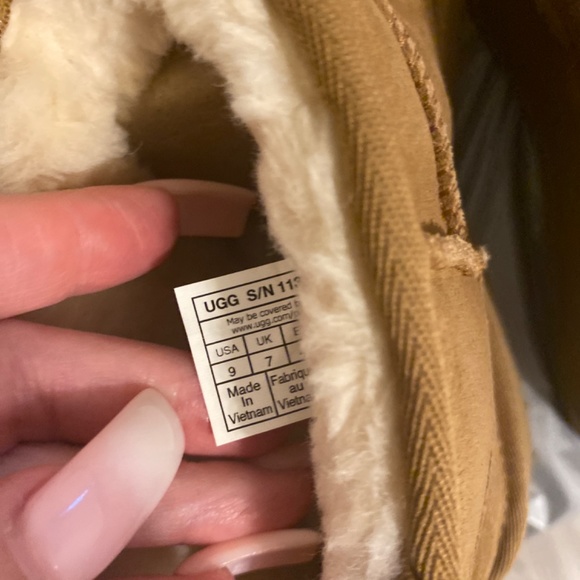 Ugg Classic ulta Mini Platform Chesnut Sz 9 - Picture 3 of 7